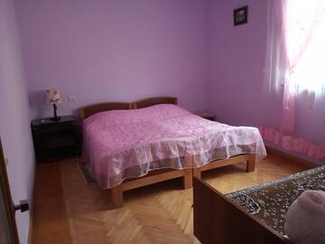 Фото номера Стандартный двухместный номер с 1 кроватью Гостевой дом CHEZ GARO г. Ахпат 3